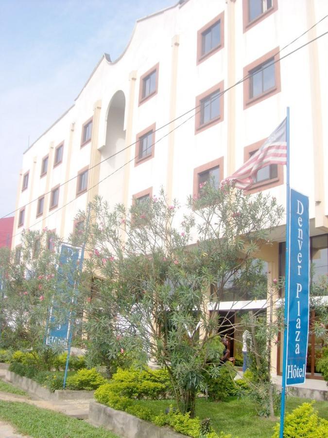 Denver Plaza Hotel Douala Luaran gambar