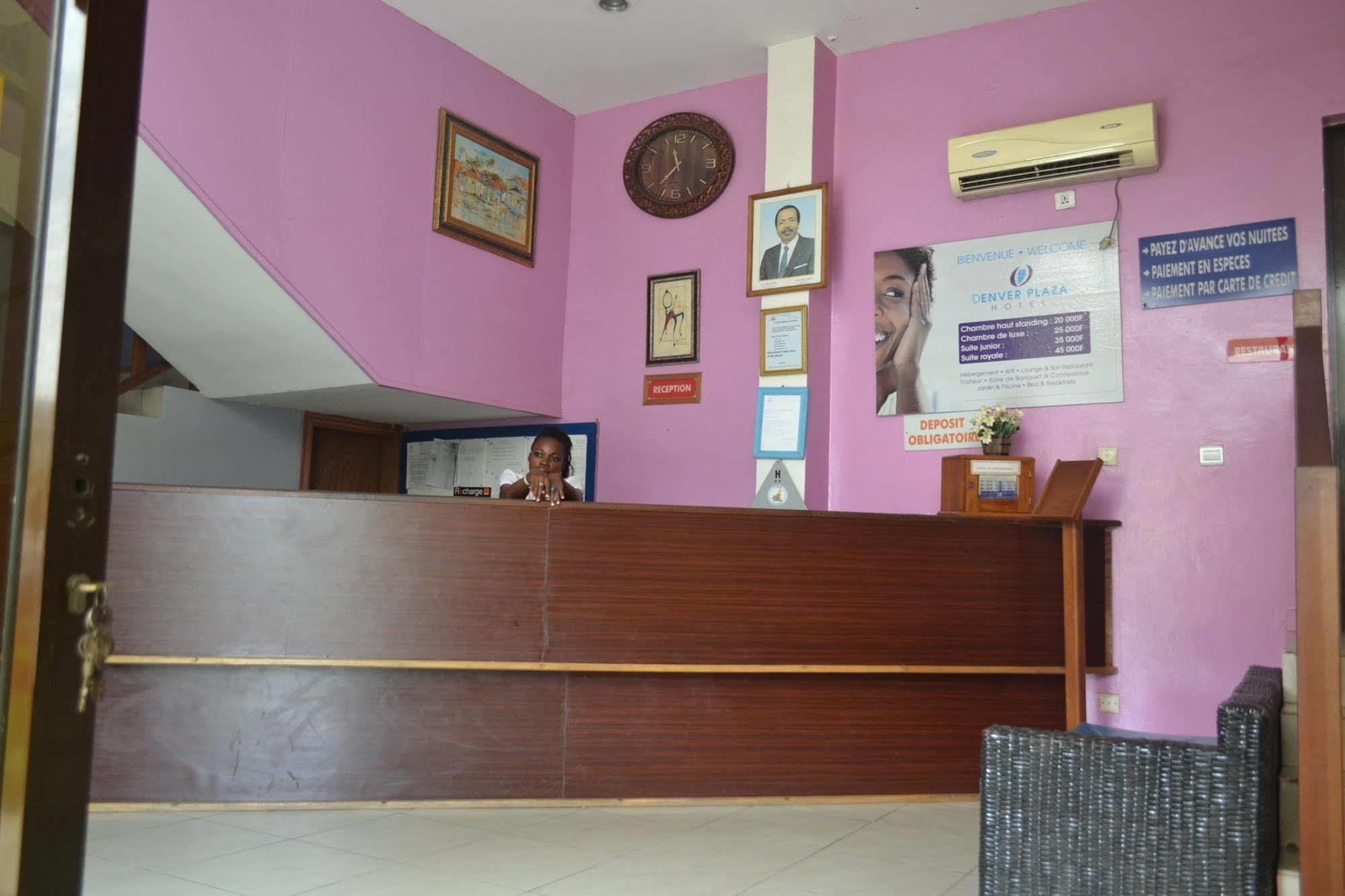 Denver Plaza Hotel Douala Luaran gambar
